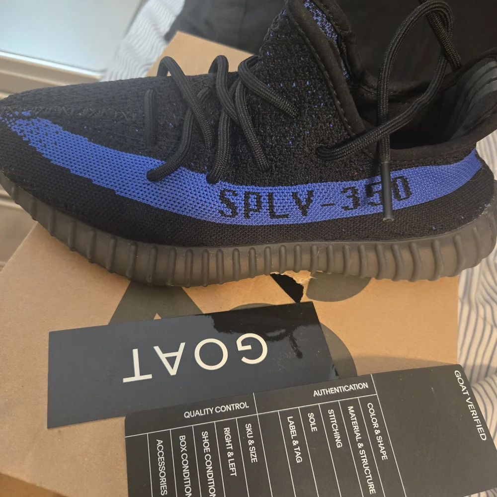 Yeezy Youth Sneakers in Black and Blue - Picture 4 of 4